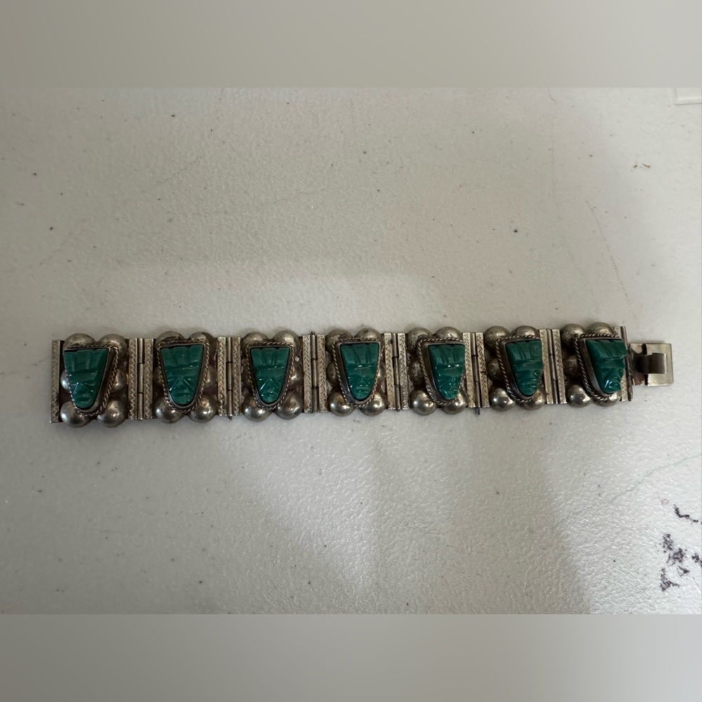 Antique Mexico silver and green stone bracelet - Picture 2 of 3